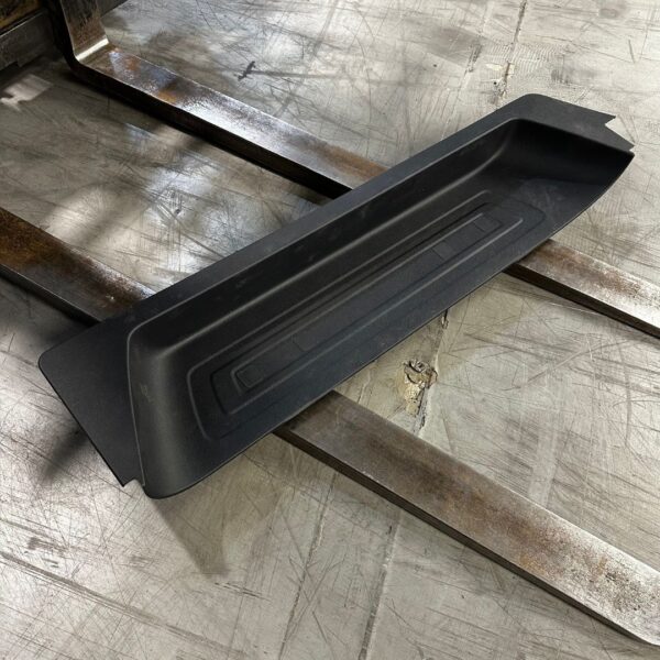 VW T7 / Ford Custom V710 Side Step – Genuine Sliding Door Step - Image 5