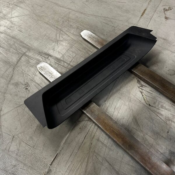 VW T7 / Ford Custom V710 Side Step – Genuine Sliding Door Step - Image 8